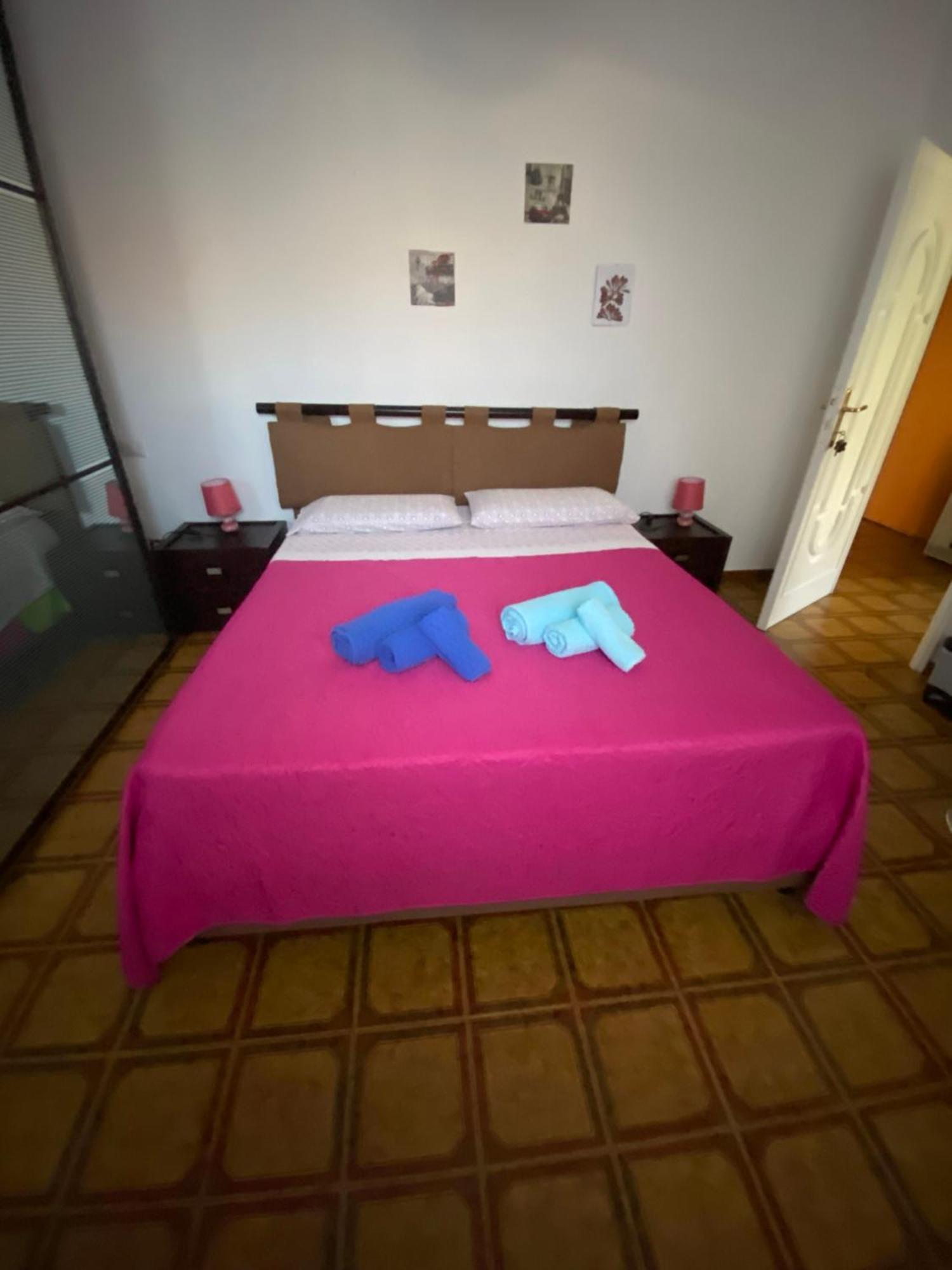 A Casa Da Mari Stanza Privata Bagno Condiviso Apartment Olbia Luaran gambar